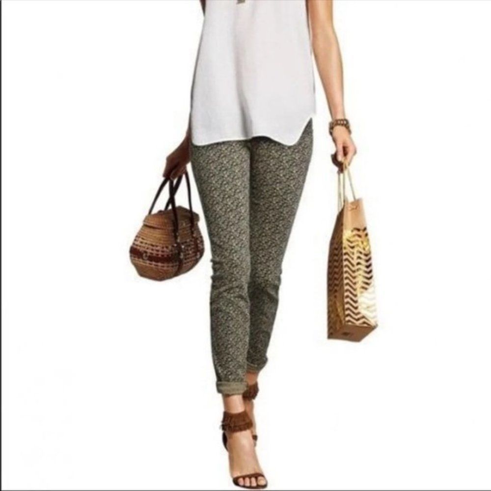 CAbi Skinny Ditsy Floral Print Jeans Size 4